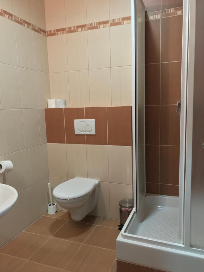 Hotel Remy Bratislava Extérieur photo