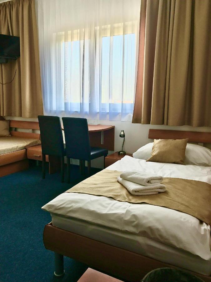 Hotel Remy Bratislava Extérieur photo