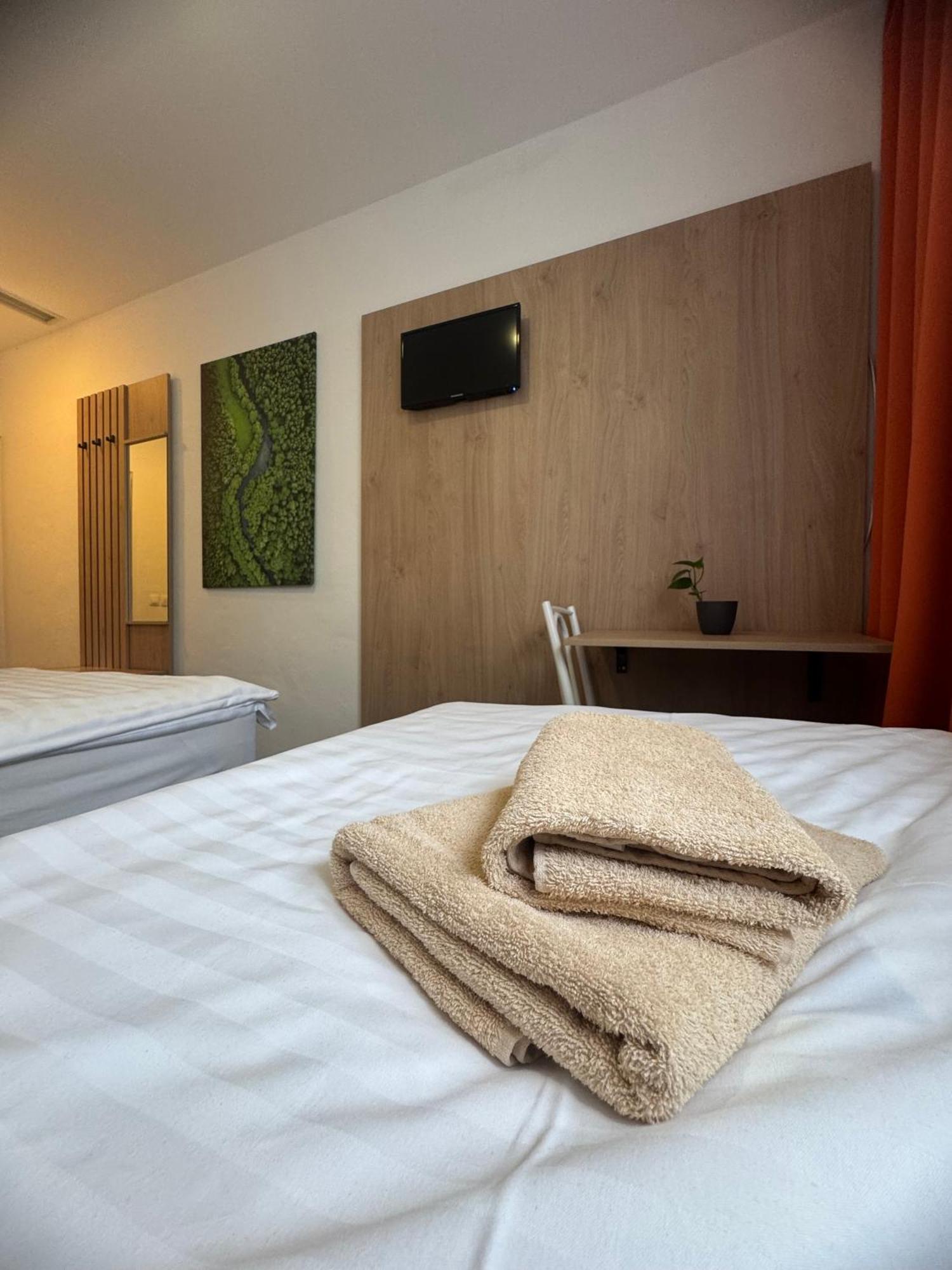 Hotel Remy Bratislava Extérieur photo