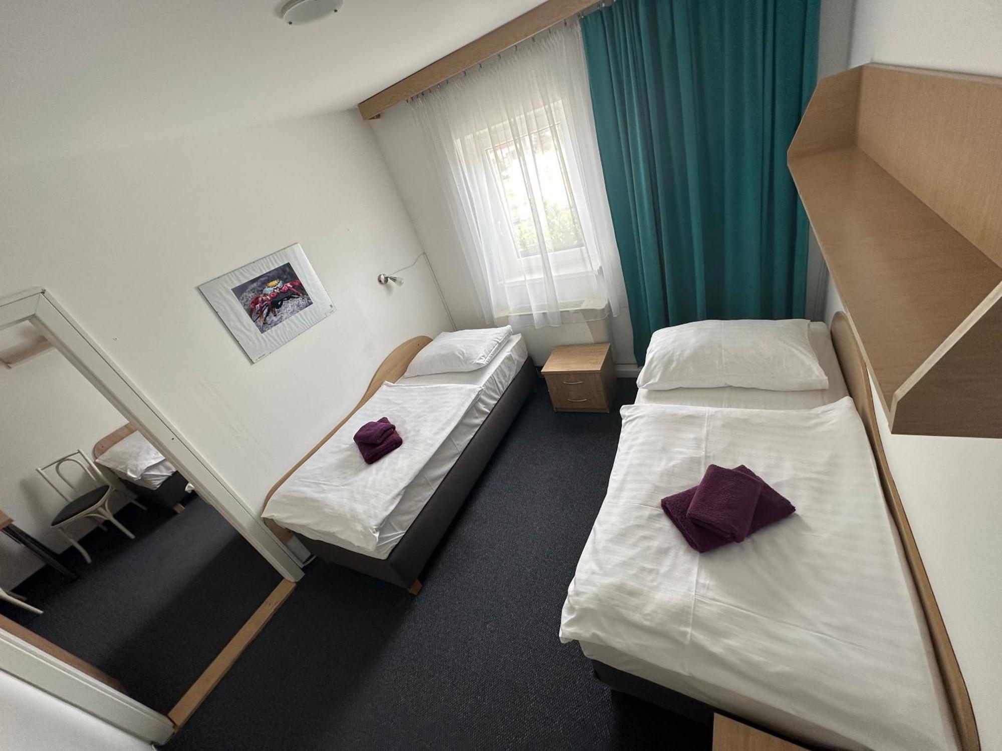 Hotel Remy Bratislava Extérieur photo