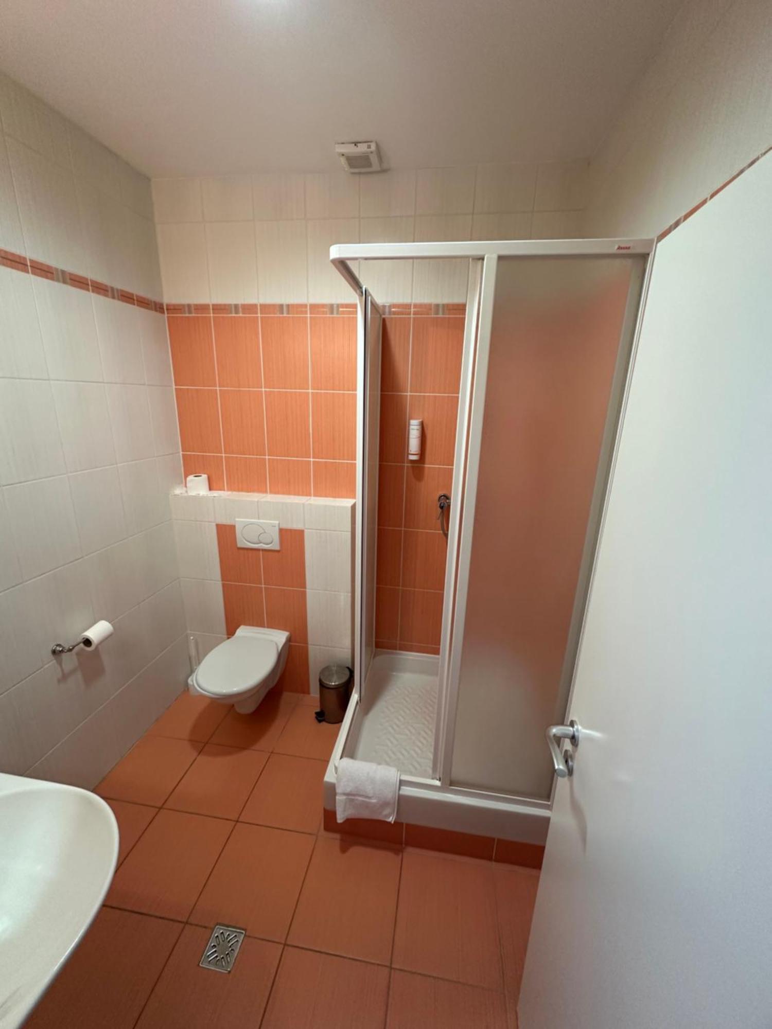Hotel Remy Bratislava Extérieur photo